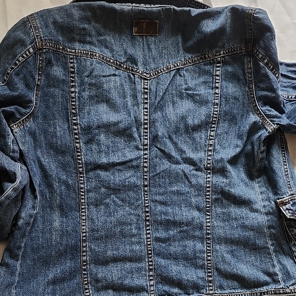DKNY Classic Blue Denim Jacket - Picture 5 of 5